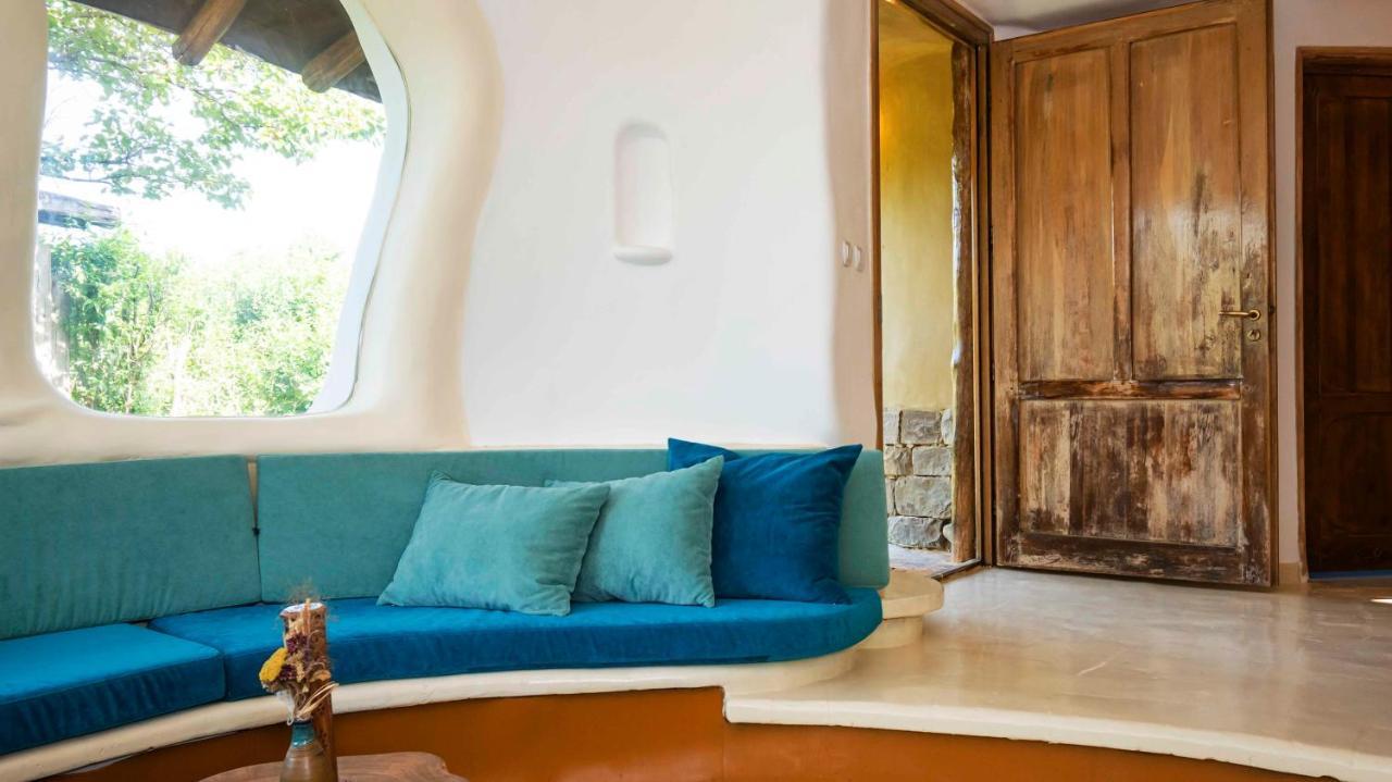 Villa Clay House Banya à Banya  Extérieur photo