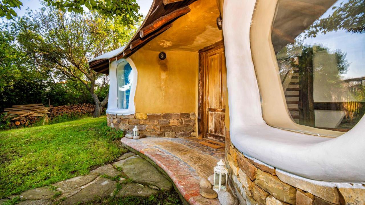 Villa Clay House Banya à Banya  Extérieur photo